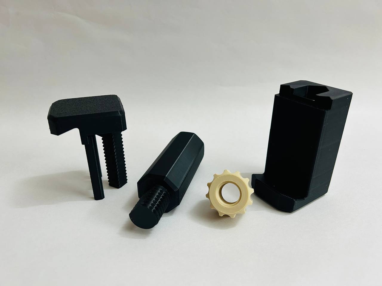 Strong and Adjustable Phone Mount Stand for Video Recording, Universal Mobile Holder, Black